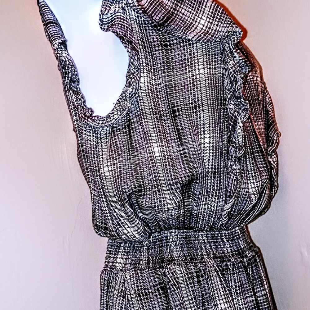 UNIVERSAL THREAD PLAID DRESS